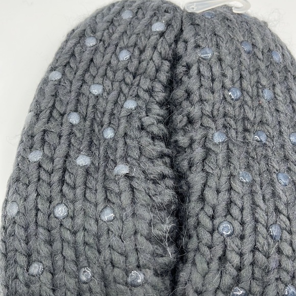 Pom Pom Ballerina Slippers - Picture 6 of 6